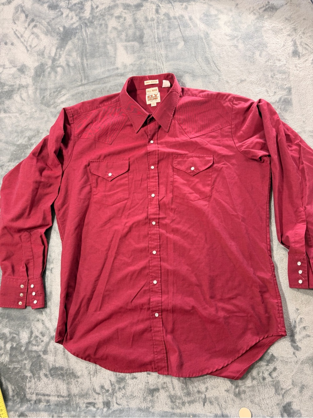 Vintage Western-Style Men's Shirt - Burgundy with pearl snaps-down.